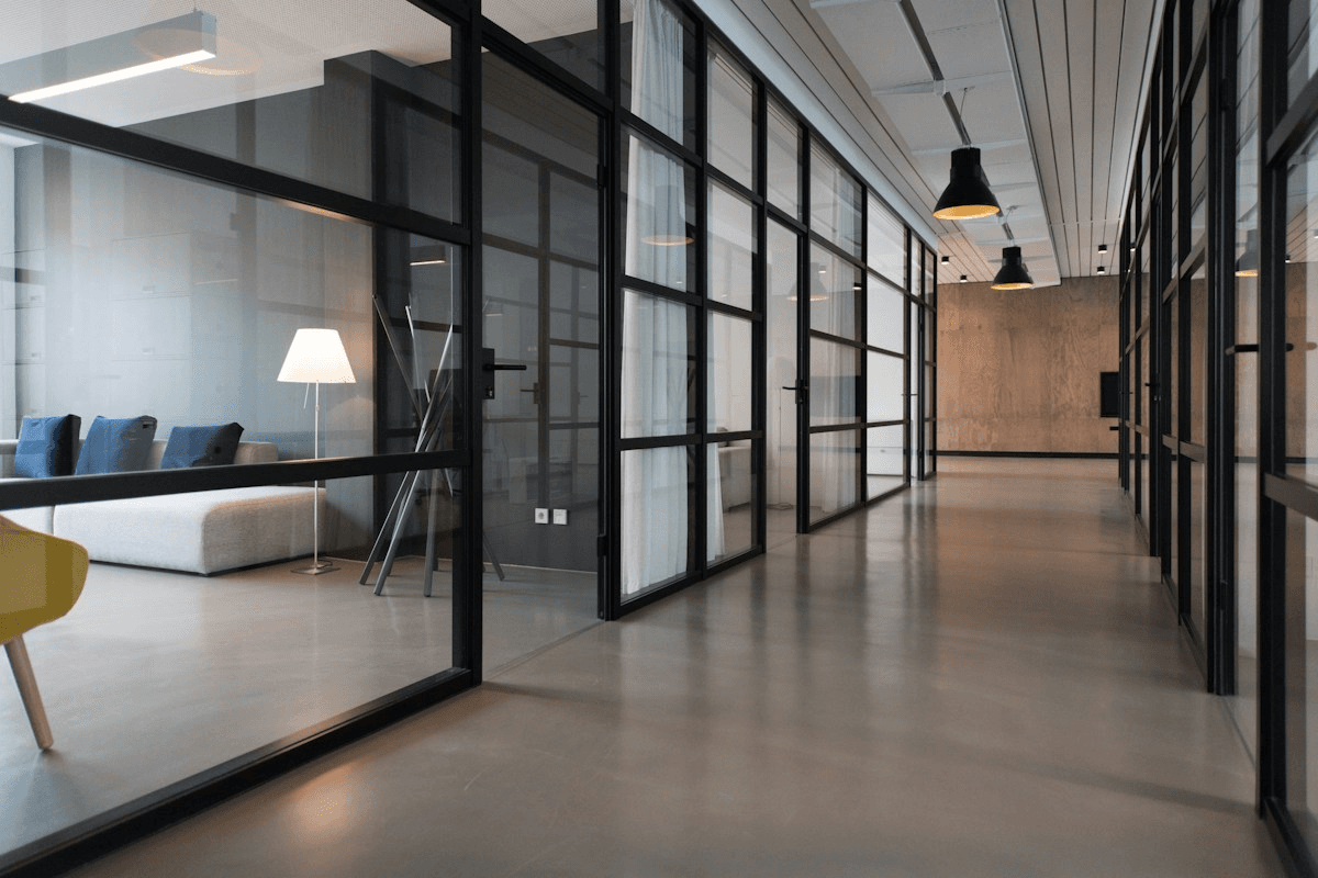 Modern Office Interiors — image 3